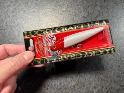 Lucky Craft Gunfish 95 No Feather -Love Fishing Store image 54e8433b 7482 49cb 9085 969267669c6d 1