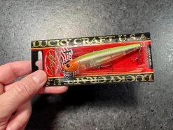 Lucky Craft Gunfish 95 No Feather -Love Fishing Store image f1cc4276 7b3c 4e71 9d3c 280d0cf8dd54 1